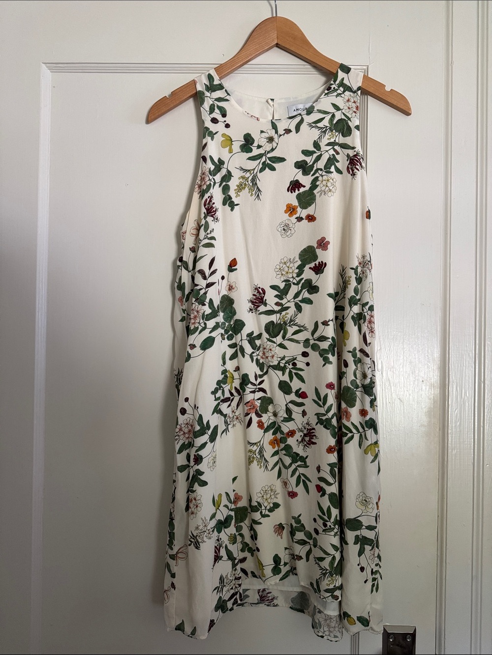 Amour Vert Shanna Floral Silk Dress Size M